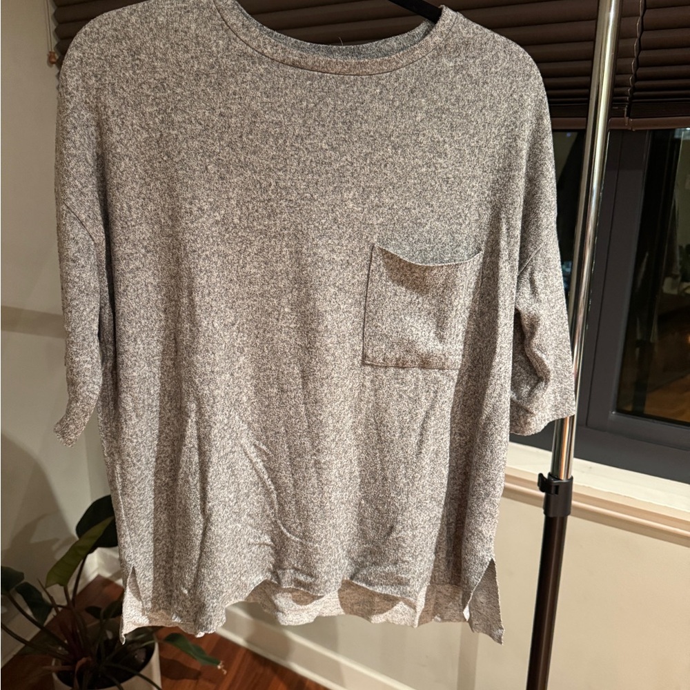 Zara Heathered Gray Top